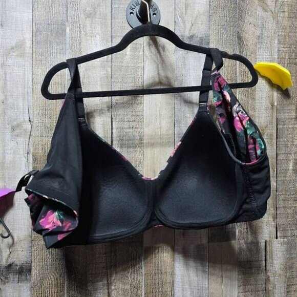 EUC Torrid Dream Wire-Free Bra Statement Roses Skulls Rich Black 42C - Picture 4 of 4